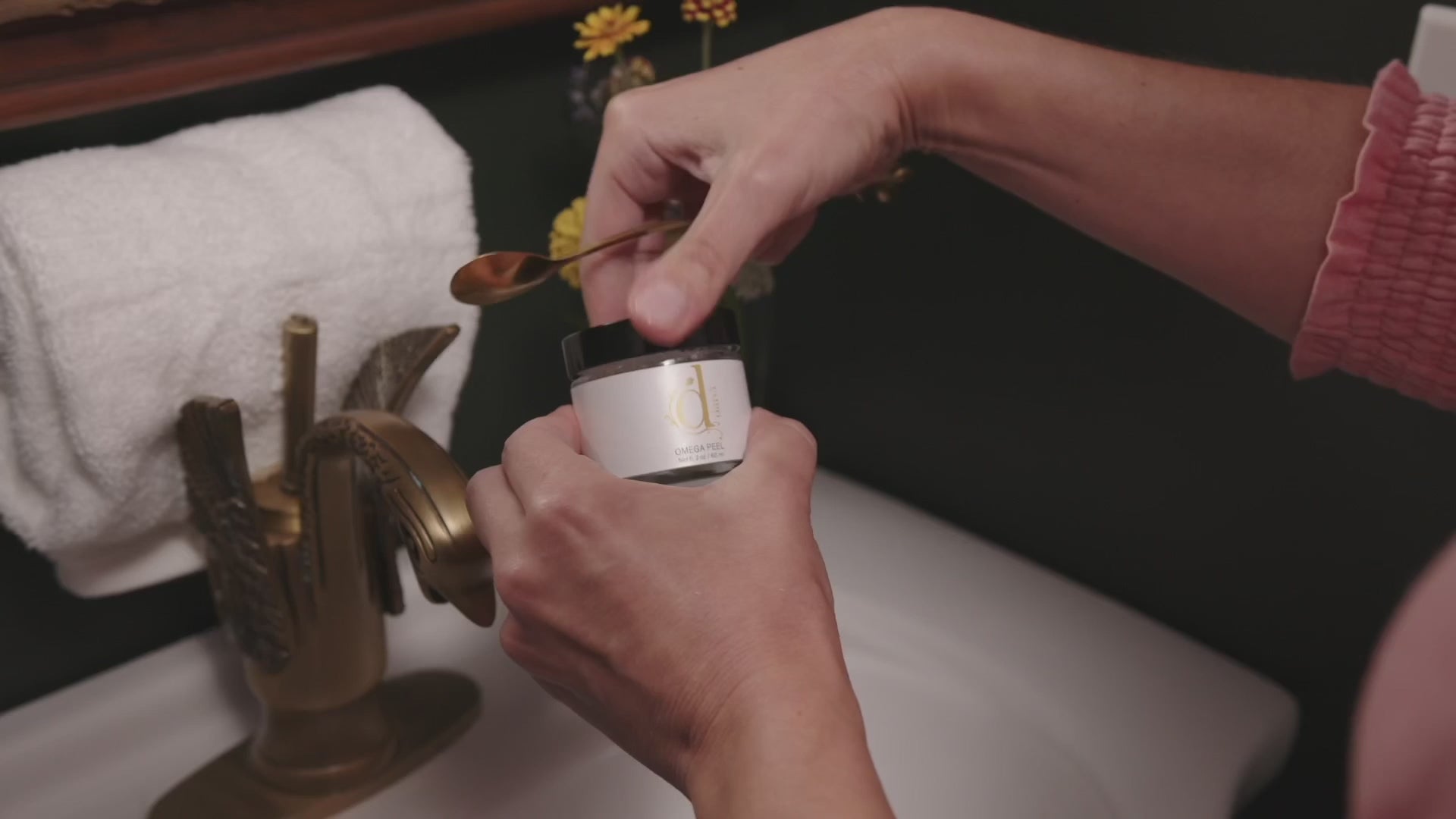 Omega Peel