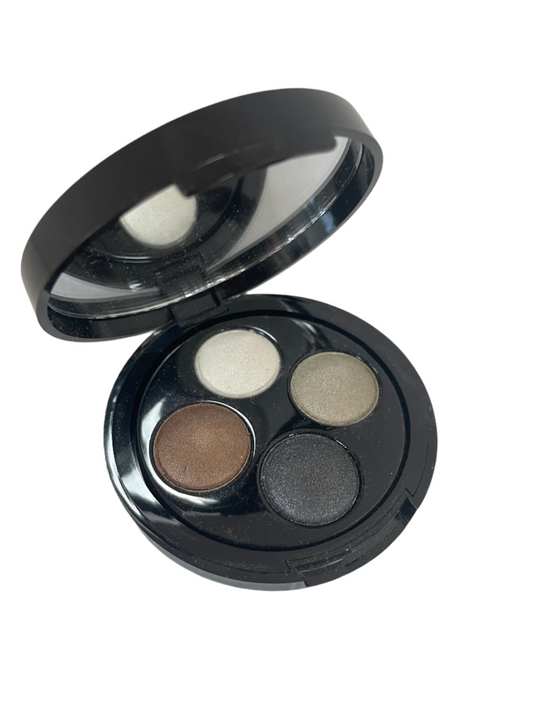 Pressed Pigment Eyeshadow Quads